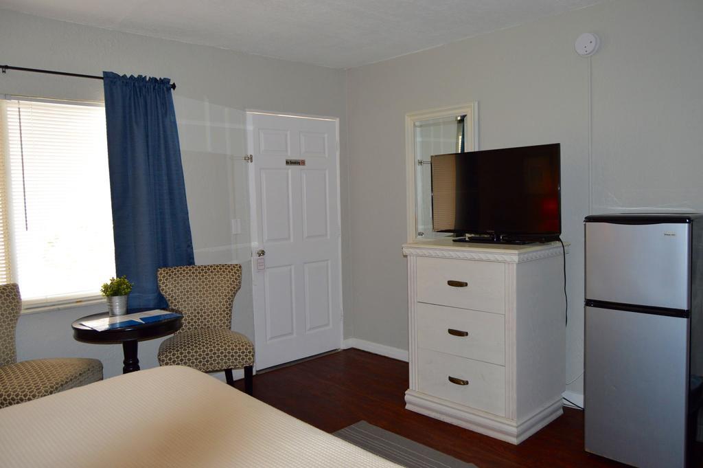 Sta N Pla Motel Clearwater Beach Exterior foto